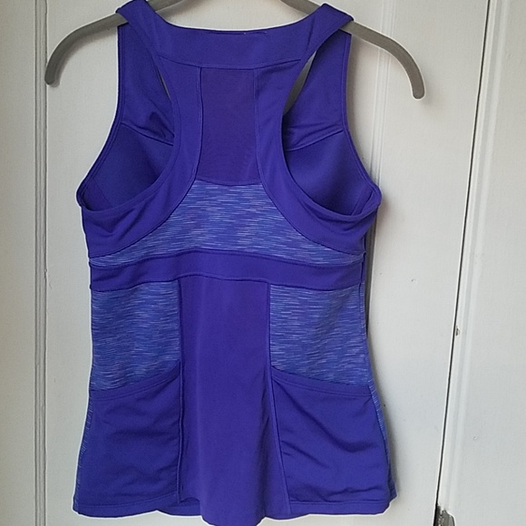 Athleta Fitted Tank with built in bra - Picture 2 of 5